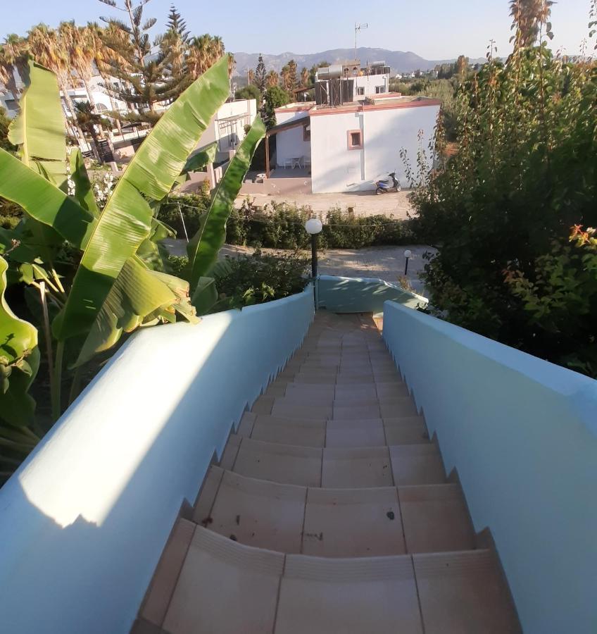Zikas Apartments Marmari  Bagian luar foto