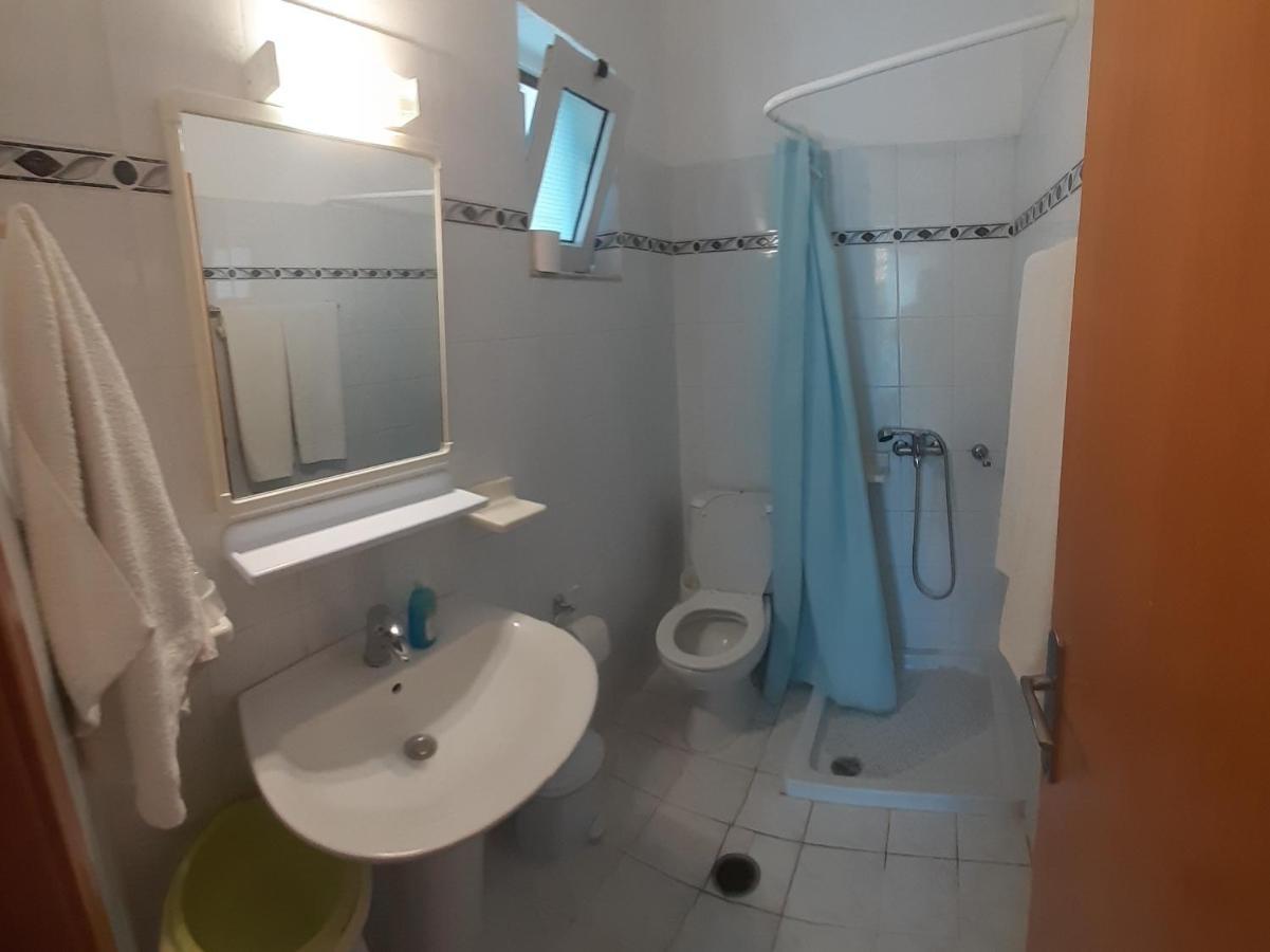 Zikas Apartments Marmari  Bagian luar foto